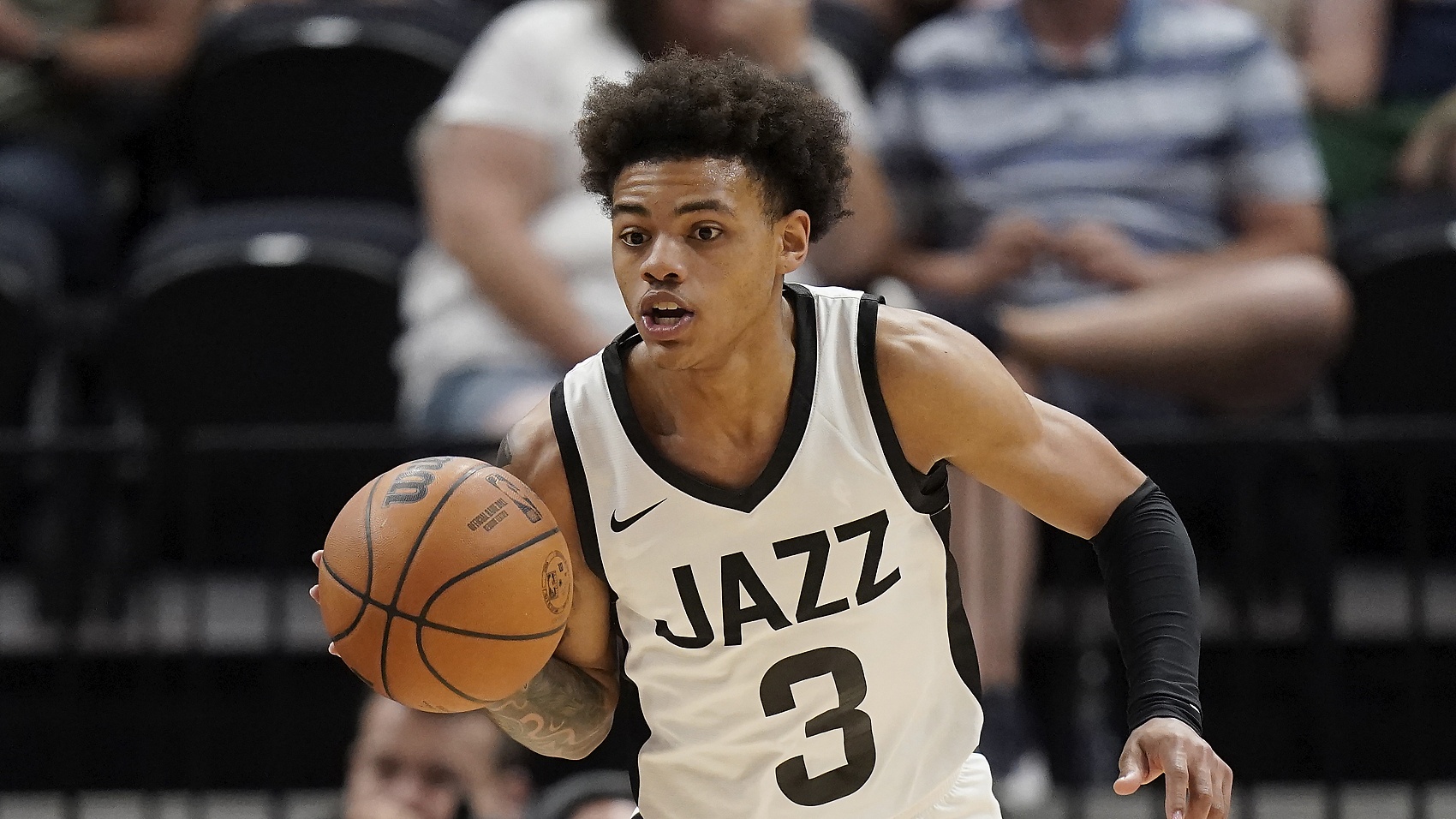 kaiyun-NBA总决赛窗口期再迎强敌；犹他爵士手感冰凉；主帅态度——媒体盛赞；医务组通报恢复的简单介绍-kaiyun