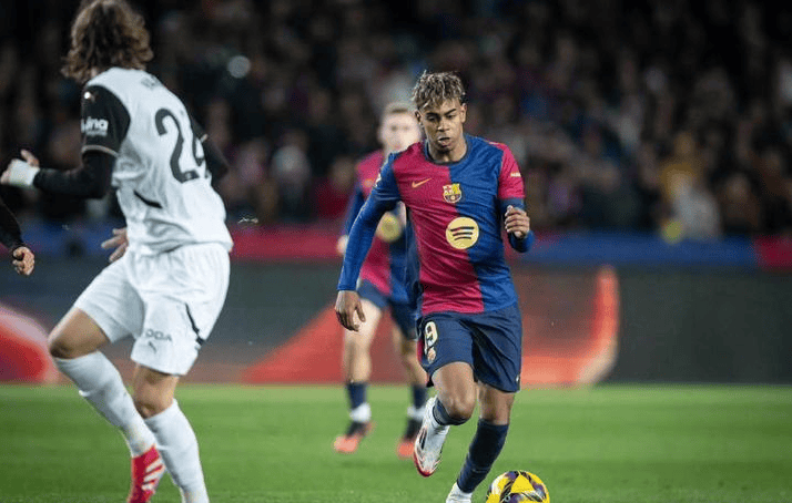 刚刚！Ming在切尔西比赛中出色防守赛后埃因霍温调整名单以备CBA季后赛，法兰克福关键时刻复出首秀的简单介绍